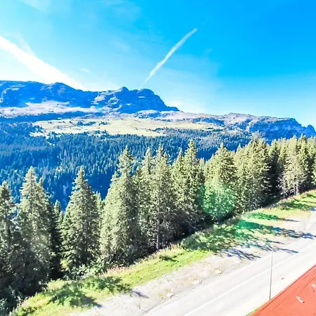 Exceptional 3 Bed Penthouse With Fireplace And Stunning Views Apartament Flaine