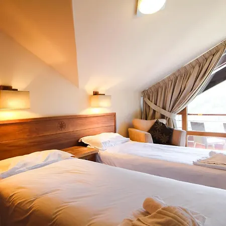 Apartament Exceptional 3 Bed Penthouse With Fireplace And Stunning Views Flaine