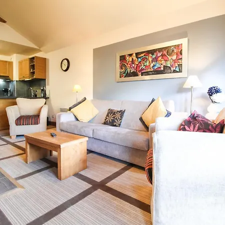 Exceptional 3 Bed Penthouse With Fireplace And Stunning Views Apartament Flaine